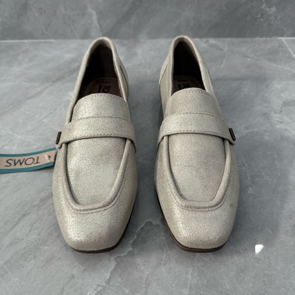 Women’s TOMS Lynette Loafer Dress Shoe Champagne Metallic Suede Leather Size 10 - Picture 4 of 15